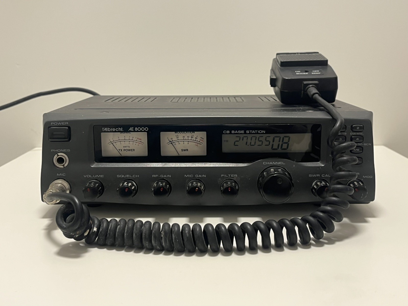 Albrecht AE8000.jpg